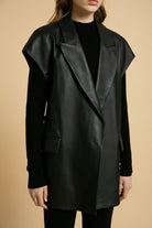 Lonoco | Rene Sleeveless Leather Blazer in Black