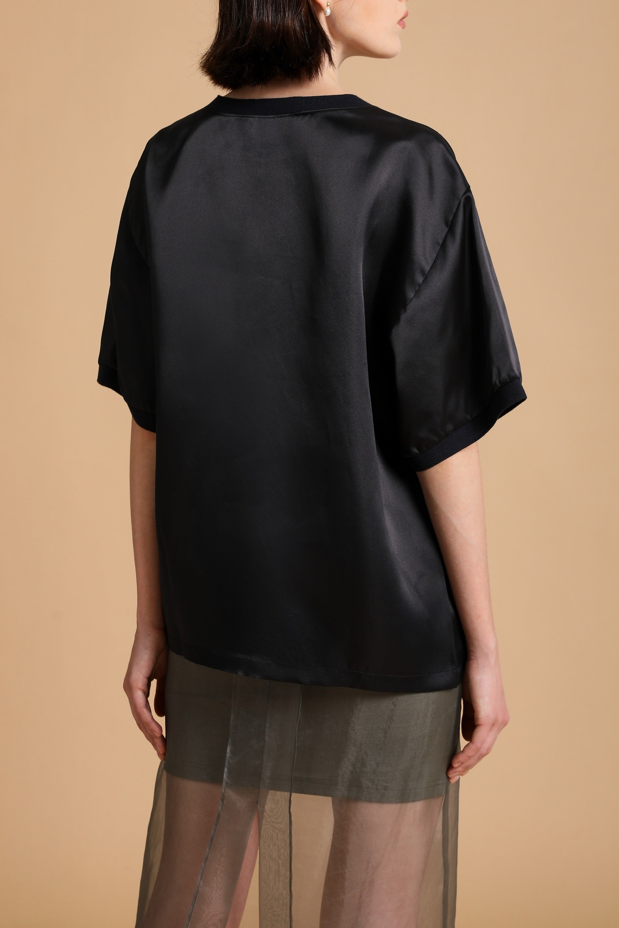 Bizzy Sculpted Silk Top in Midnight Blue